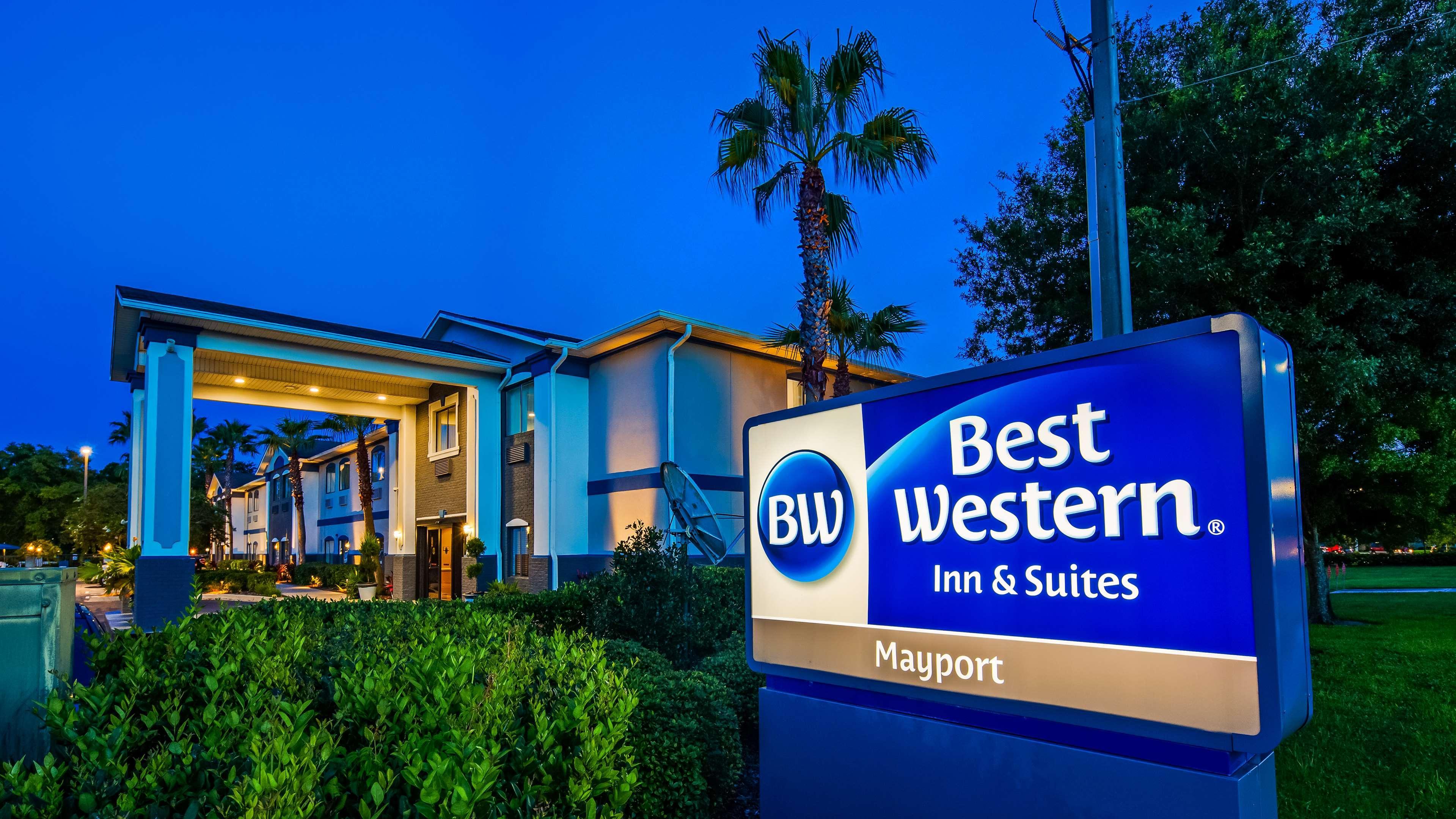 אטלנטיק ביץ' Best Western Mayport Inn And Suites מראה חיצוני תמונה