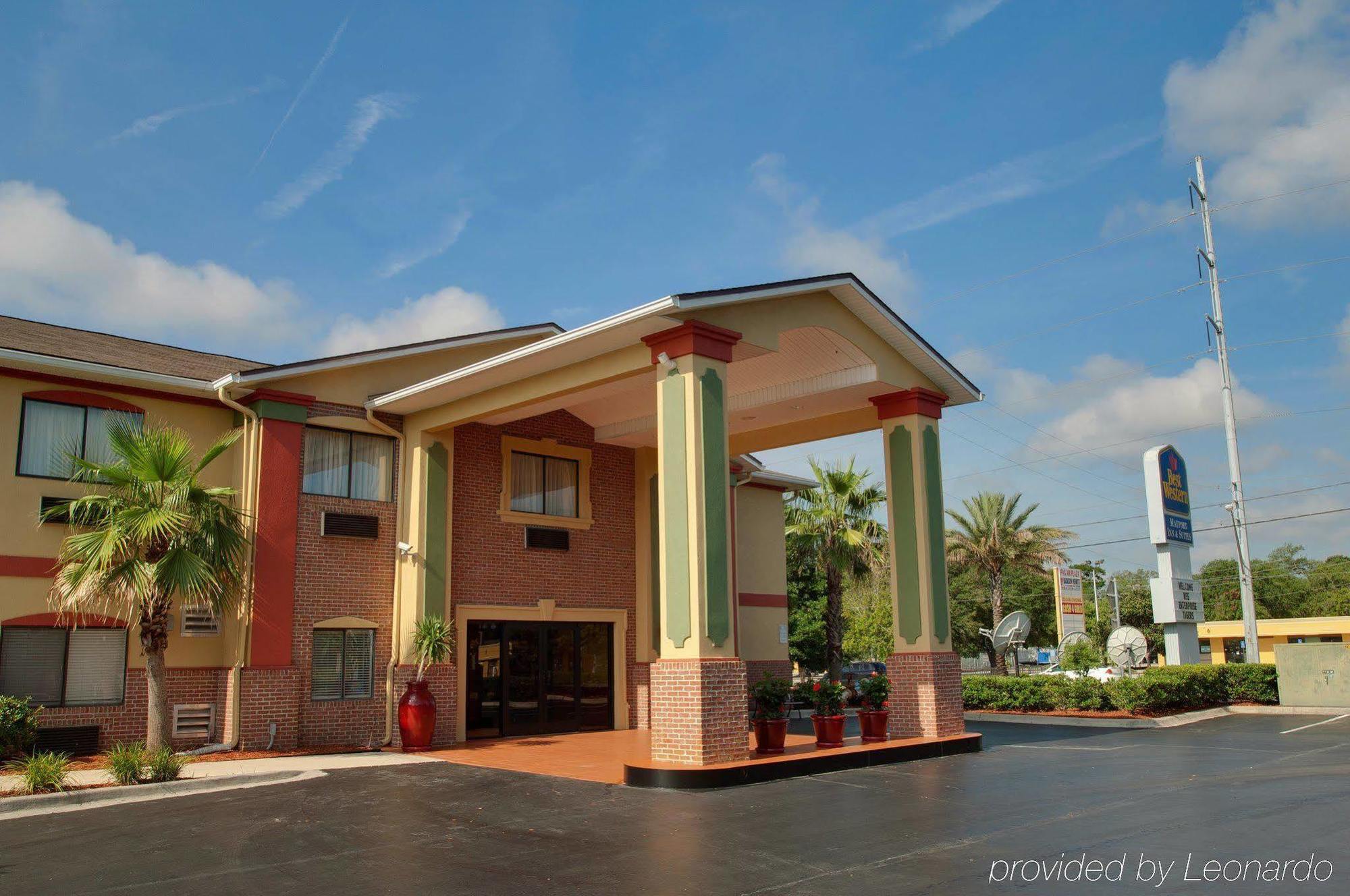 אטלנטיק ביץ' Best Western Mayport Inn And Suites מראה חיצוני תמונה