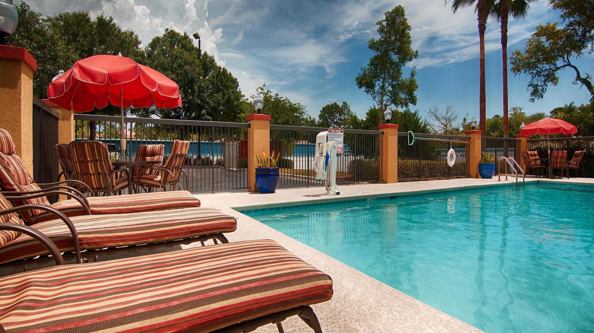 אטלנטיק ביץ' Best Western Mayport Inn And Suites מראה חיצוני תמונה
